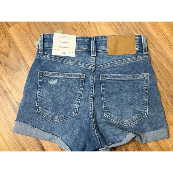 NWT Women's H&M Denim Shorts Regular Waist Size 2 - Picture 11 of 13